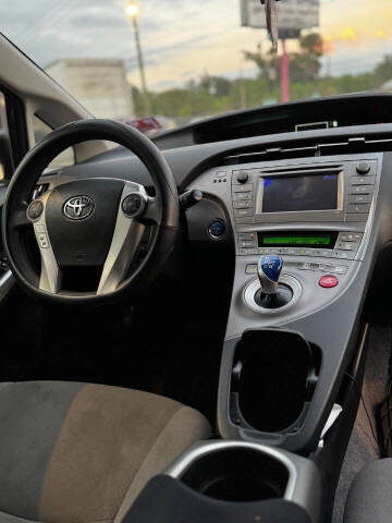 2015 Toyota Prius Three