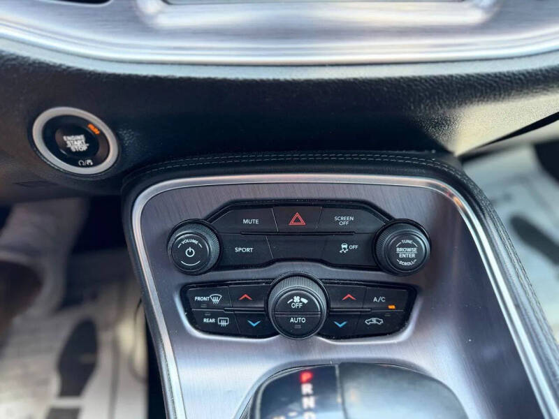 2017 Dodge Challenger