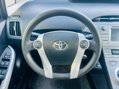 2012 Toyota Prius Three