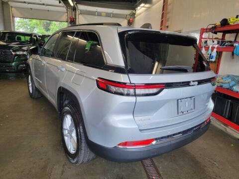 2026 Jeep Grand Cherokee Laredo X