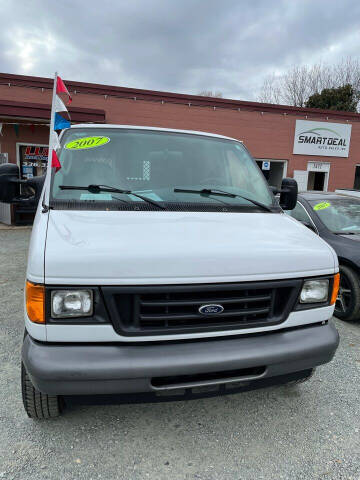 2007 Ford E-Series Cargo for sale at SMART DEAL AUTO SALES INC in Graham NC