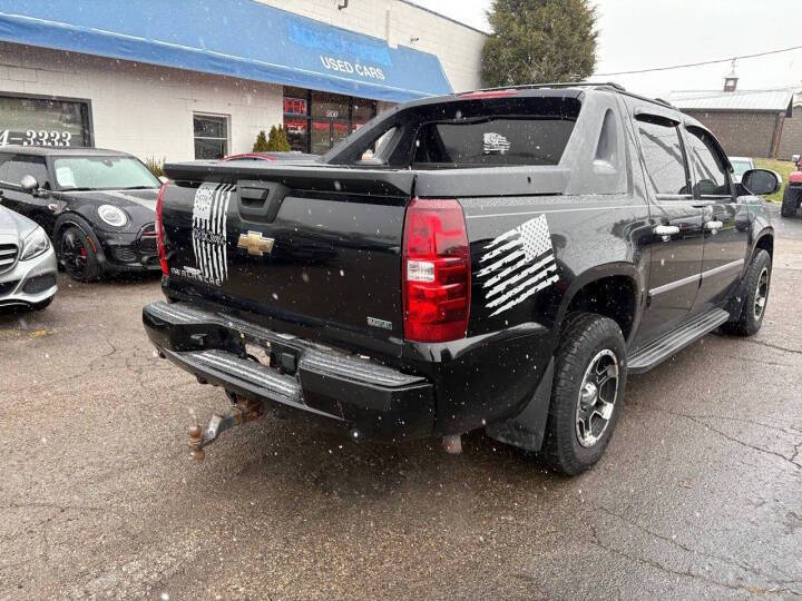 2010 Chevrolet Avalanche LTZ