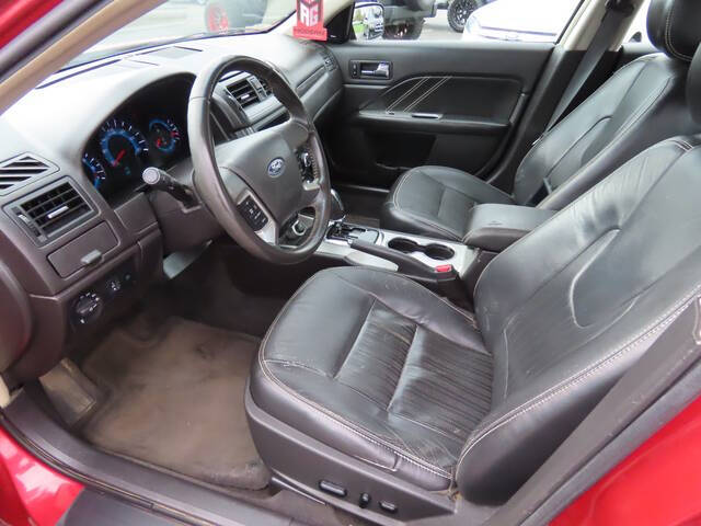 2011 Ford Fusion for sale at Modern Automotive Group LLC in Lafayette, TN