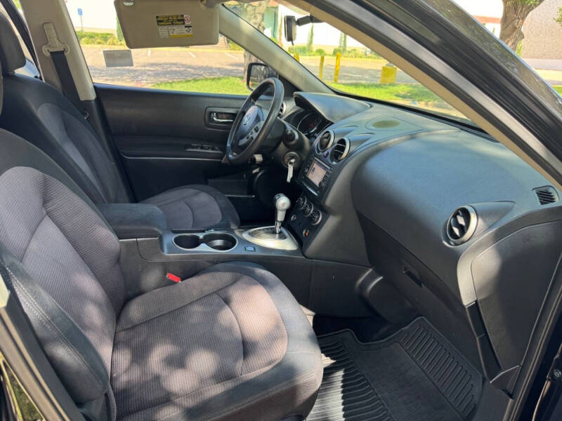 2013 Nissan Rogue SV