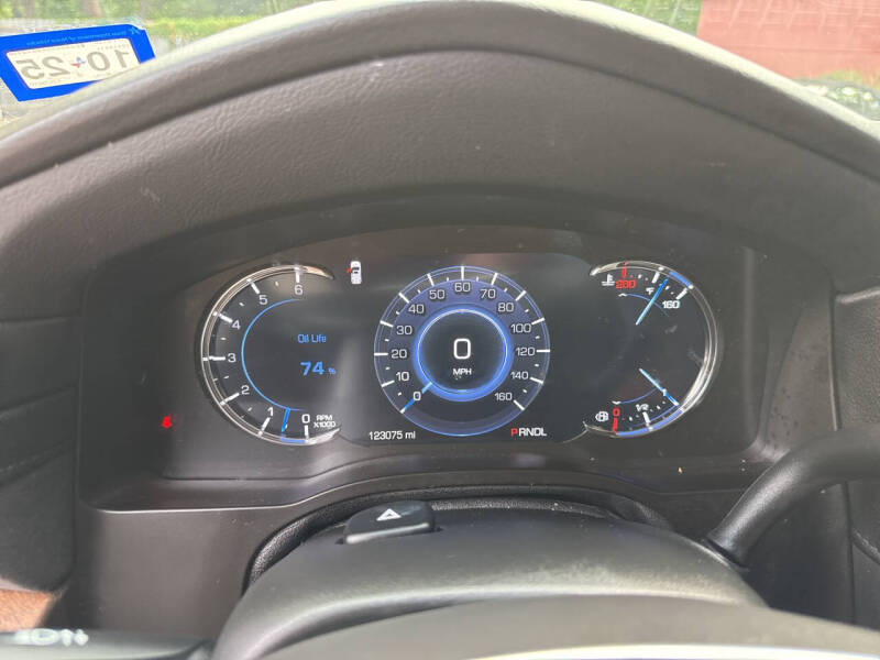 2019 Cadillac Escalade Luxury