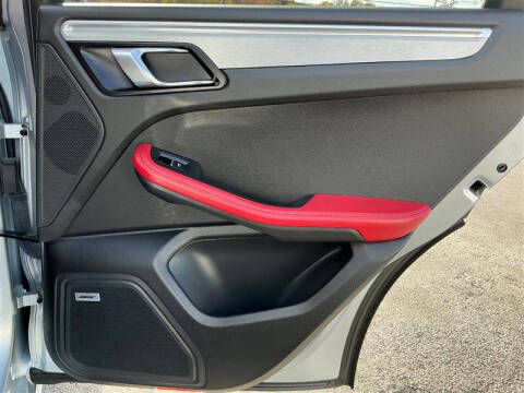 2017 Porsche Macan GTS