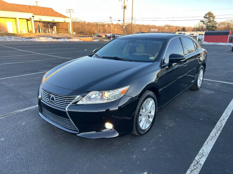 2015 Lexus ES 300h for sale at American Auto Mall in Fredericksburg VA