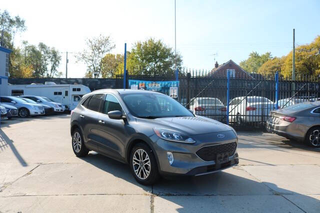 2021 Ford Escape for sale at F & M AUTO SALES in Detroit MI