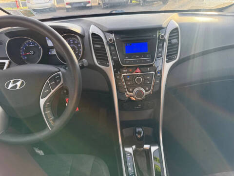 2017 Hyundai Elantra GT