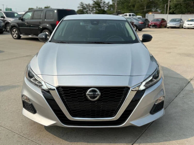 2020 Nissan Altima 2.5 SR