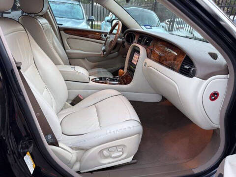 2005 Jaguar XJ-Series Vanden Plas