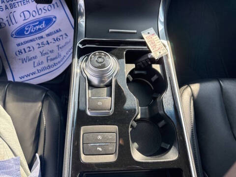 2020 Ford Edge Titanium