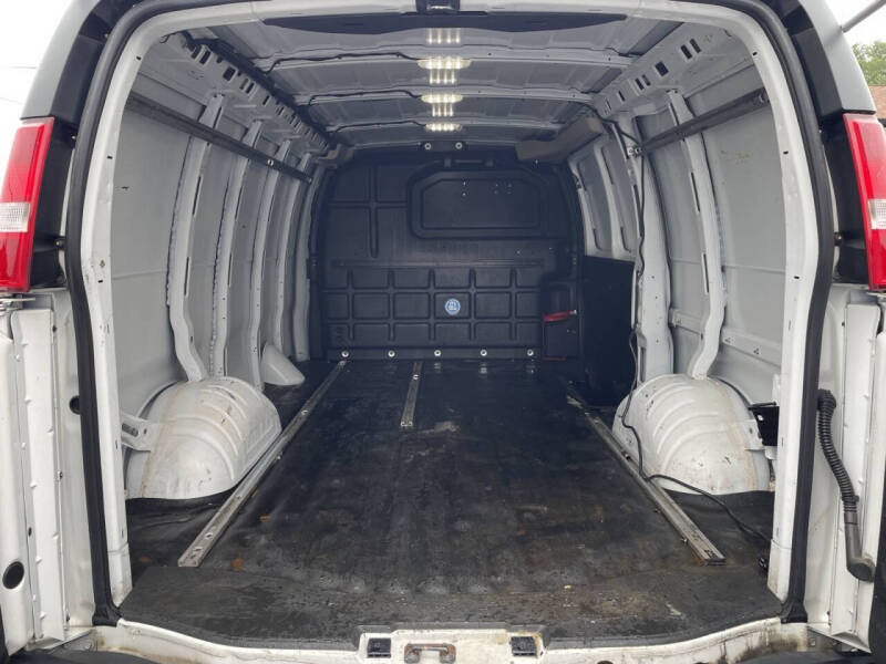 2019 Chevrolet Express 2500