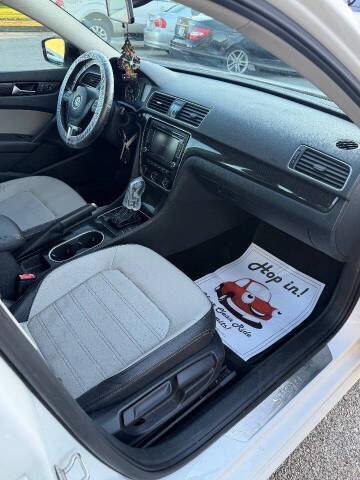 2015 Volkswagen Passat 1.8T SE