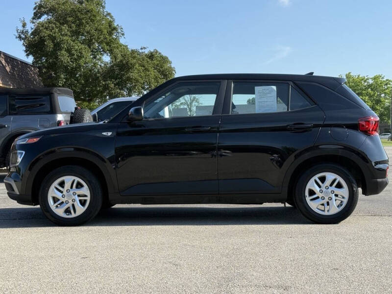 2022 Hyundai Venue SE