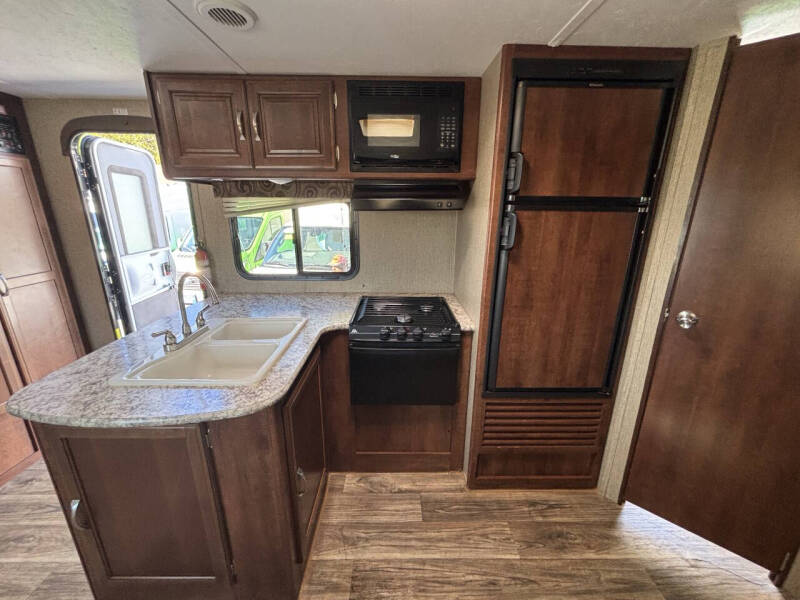 2017 Passport Ultra Lite Grand Touring