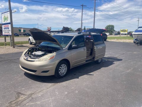 2008 Toyota Sienna LE 7-Passenger