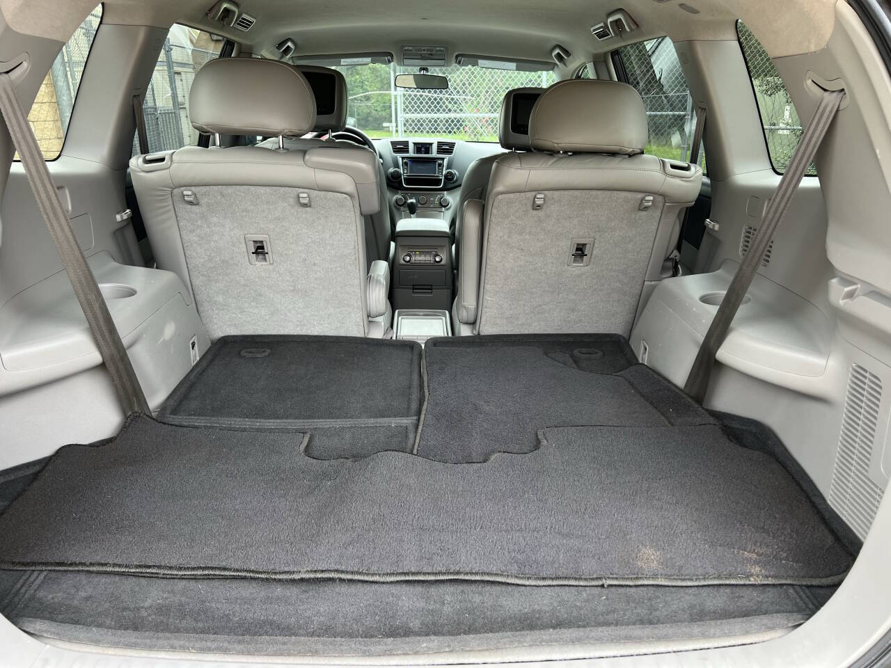 Used Car 2013 Toyota Highlander  Plus 4dr Suv (2.7l L4) For Sale Under $12,000 In Austin, Texas