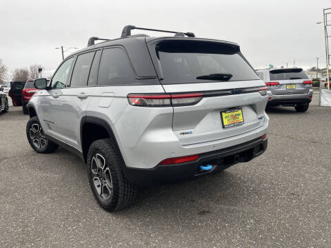 2022 Jeep Grand Cherokee Trailhawk 4xe