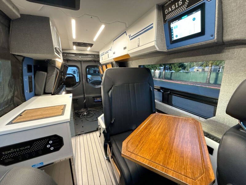 2024 Mercedes-Benz Sprinter