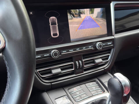 2020 Porsche Macan S