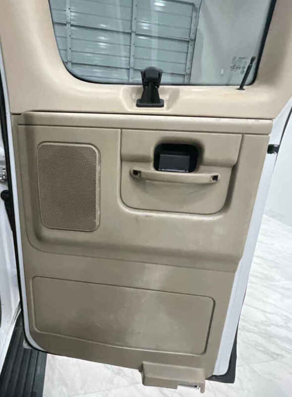 2012 Ford E-Series E-350 SD XL
