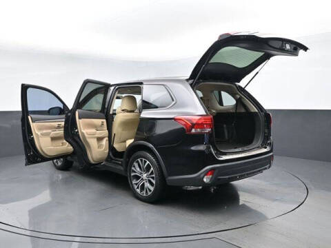 2016 Mitsubishi Outlander SE