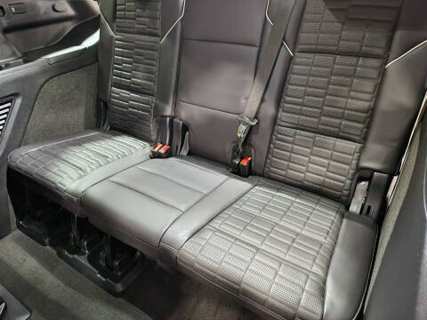 2025 Cadillac Escalade-V