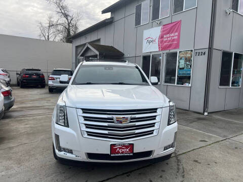 2016 Cadillac Escalade ESV Platinum