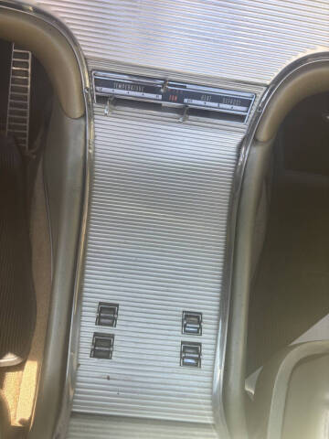 1963 Ford Thunderbird