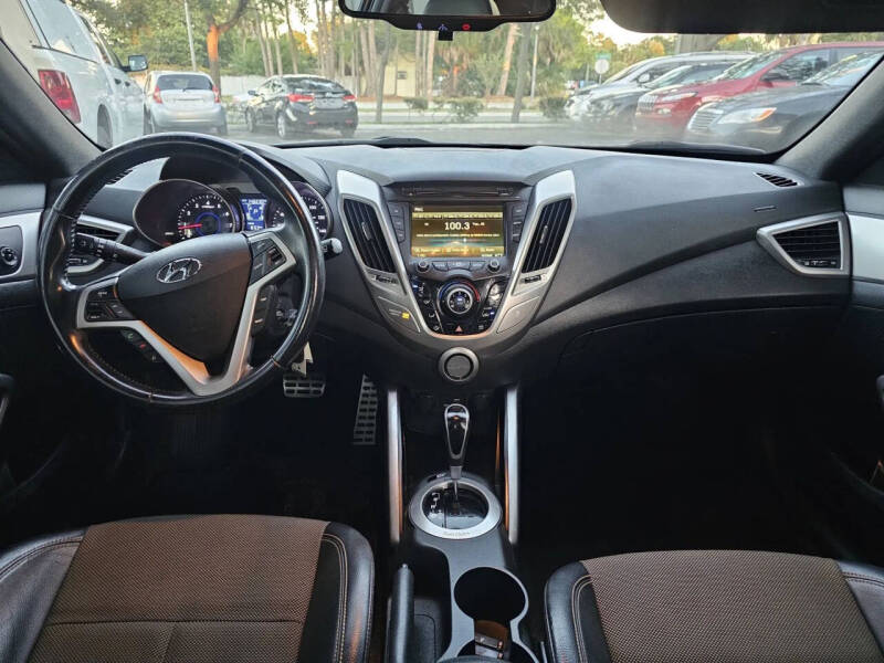 2016 Hyundai Veloster