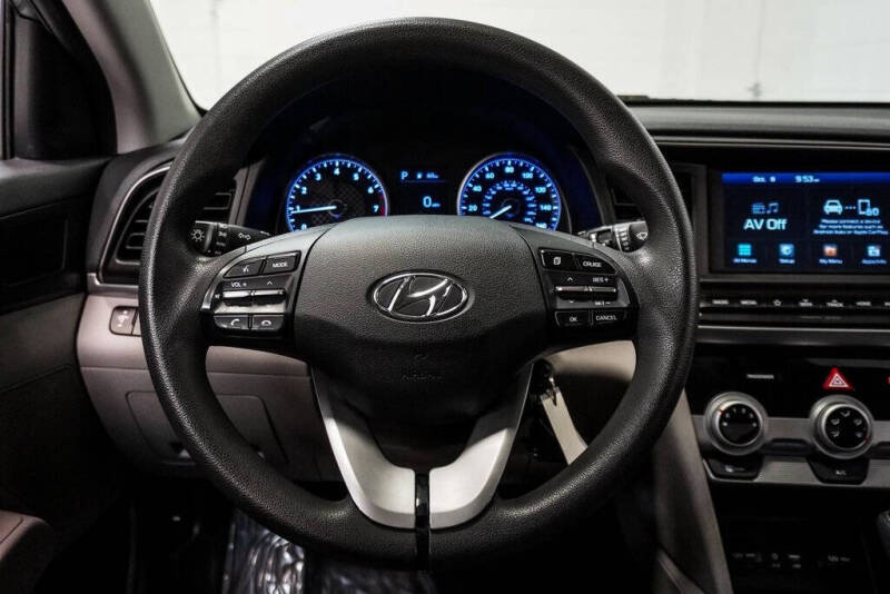 2019 Hyundai Elantra