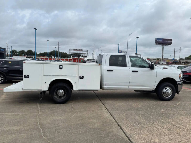 2023 RAM 3500 Tradesman