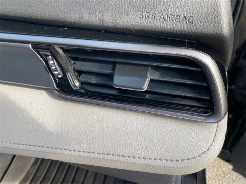 2021 Toyota Camry Hybrid LE