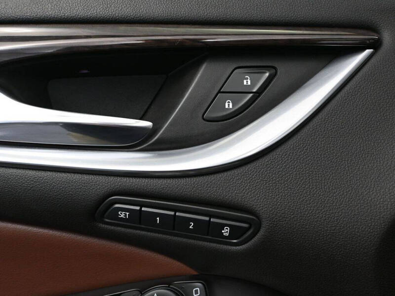 2020 Buick Enclave Avenir