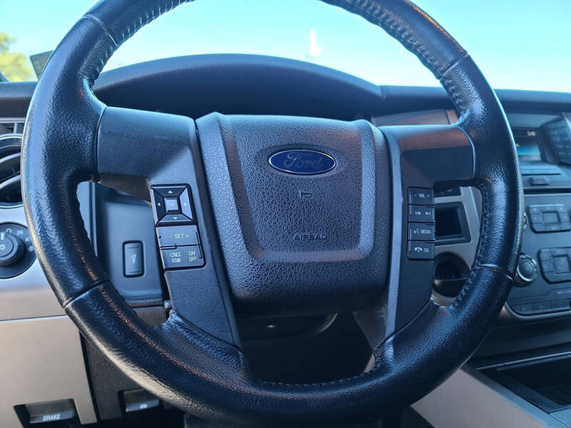 2015 Ford Expedition XLT