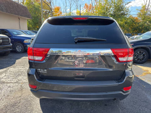 2011 Jeep Grand Cherokee Laredo
