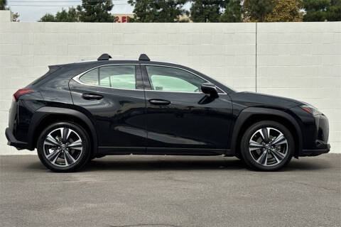 2024 Lexus UX 250h