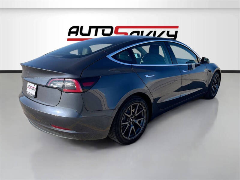 2020 Tesla Model 3 Standard Range Plus