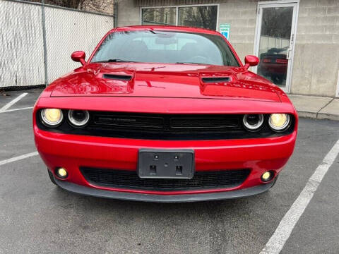 2016 Dodge Challenger SXT