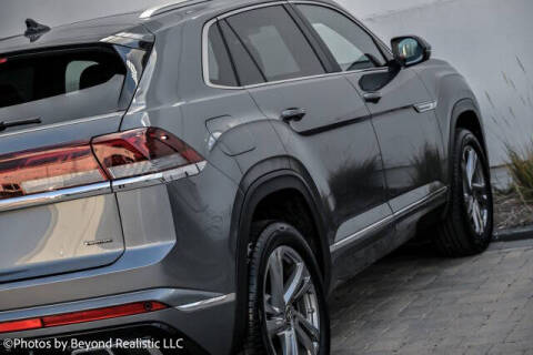 2024 Volkswagen Atlas Cross Sport SEL R-Line 4Motion