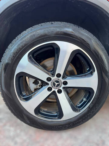 2021 Mercedes-Benz GLC GLC 300