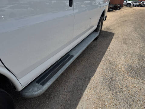 2024 Chevrolet Express 2500