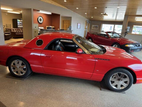 2003 Ford Thunderbird