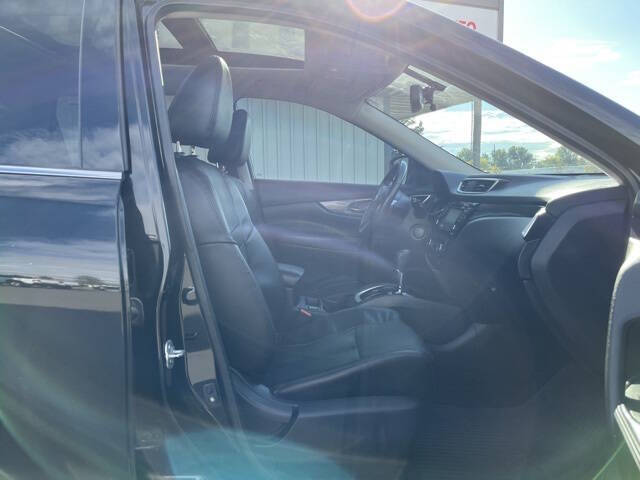 2016 Nissan Rogue SL