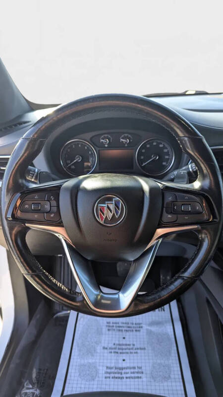 2023 Buick Enclave Essence