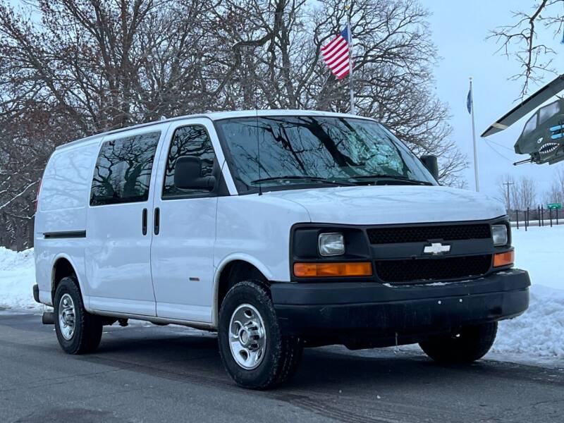 2009 Chevrolet Express for sale at Every Day Auto Sales in Shakopee MN