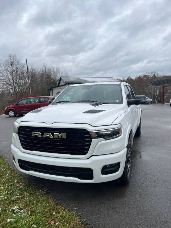 2025 RAM Ram 1500 Pickup Laramie's photo