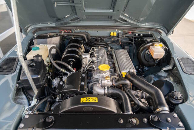 1995 Land Rover Defender 39