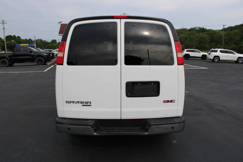2014 GMC Savana LT 1500